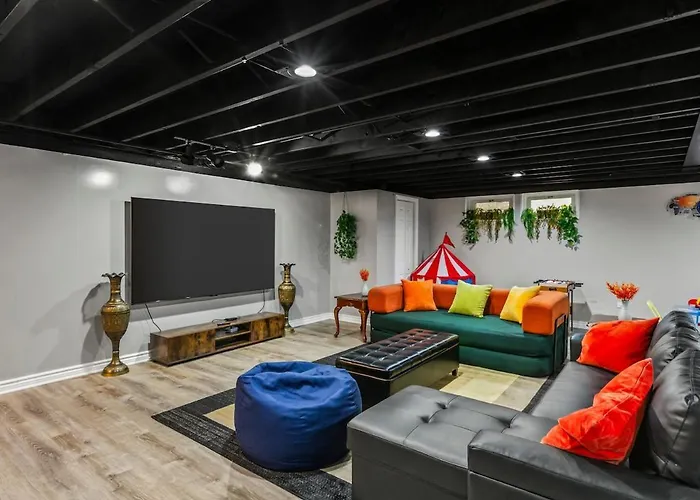 Duplex 2 - Naval Base, Six Flags, Greg Petry Sportspark - Sleep 11 Ferienhaus *