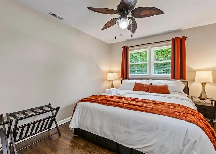 Duplex 2 - Naval Base, Six Flags, Greg Petry Sportspark - Sleep 11 Ferienhaus Waukegan