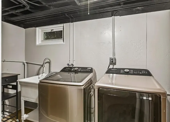 Ferienhaus Duplex 2 - Naval Base, Six Flags, Greg Petry Sportspark - Sleep 11 Waukegan